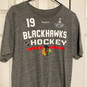 Reebok Chicago Blackhawks Toews tshirt